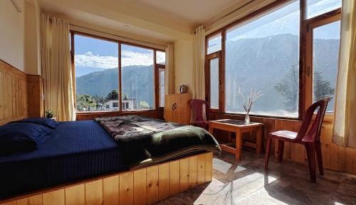 King Room with Mountain View
