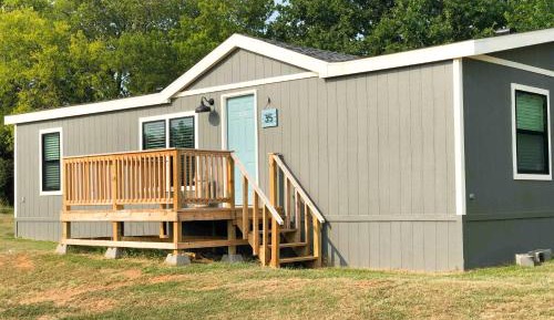 Three-Bedroom Holiday Home 