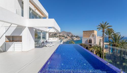 Villa with Sea View