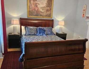 Queen Suite