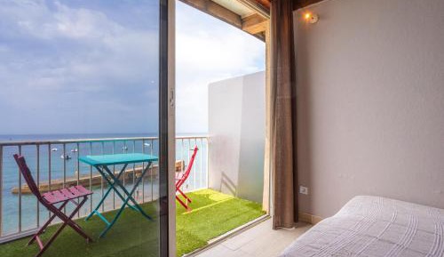 Superior One-Bedroom Apartment