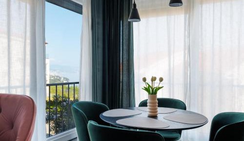 Two-Bedroom Apartment with Sea View