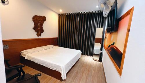Double Room with Mountain View