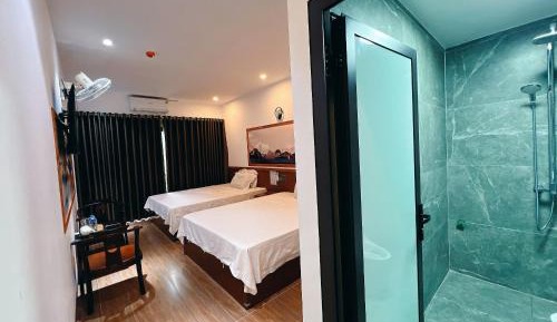 Quadruple Room with Mountain View