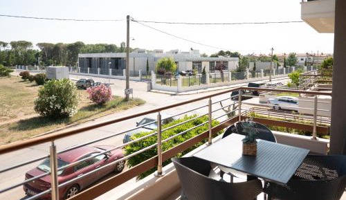 Three-Bedroom Premium Apartment with Balcony