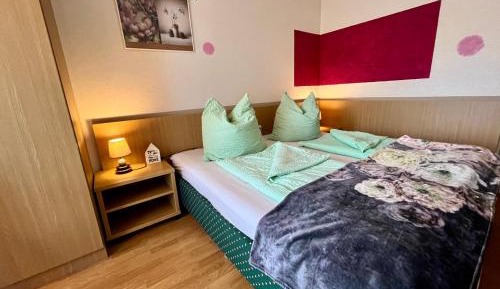 Twin Room with Balcony
