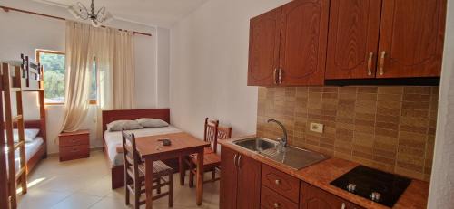 Quadruple Room with Mountain View