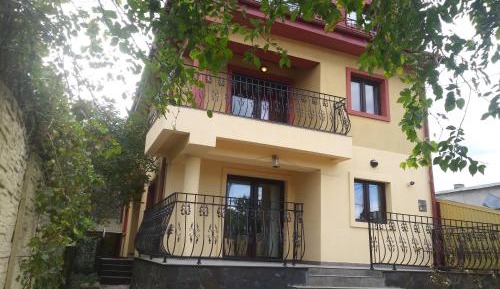 One-Bedroom Villa