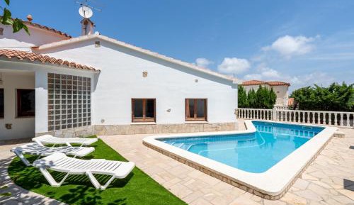 Villa with Private Pool