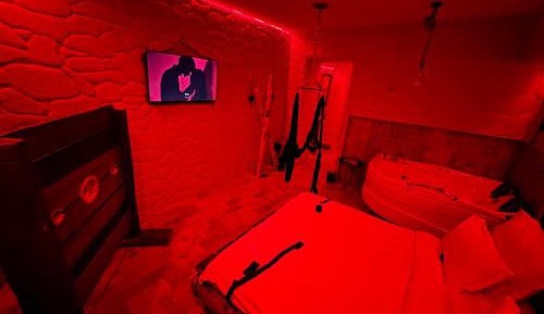 King Room with Spa Bath