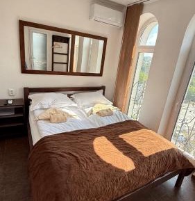 Deluxe Double Room with Bath