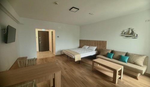 King Studio with Sofa Bed