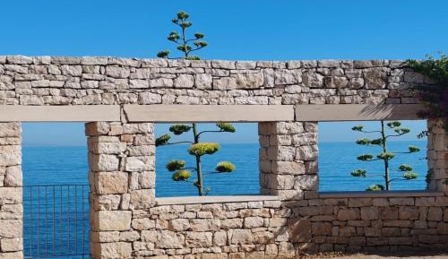 Villa - Beach Front