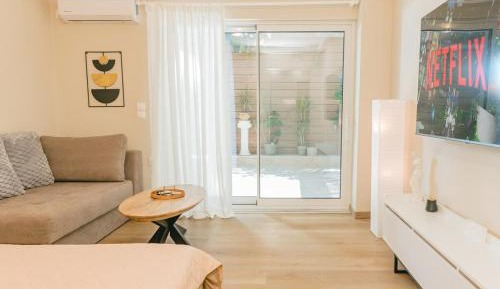 Studio with Garden View