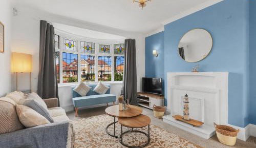 Three-Bedroom Holiday Home 