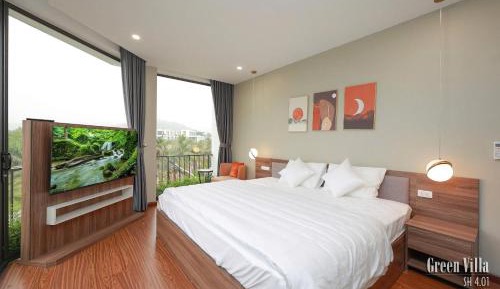 Large Double Room