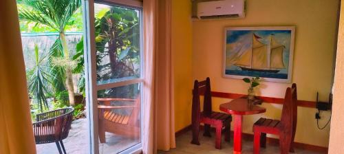 Queen Room with Pool View