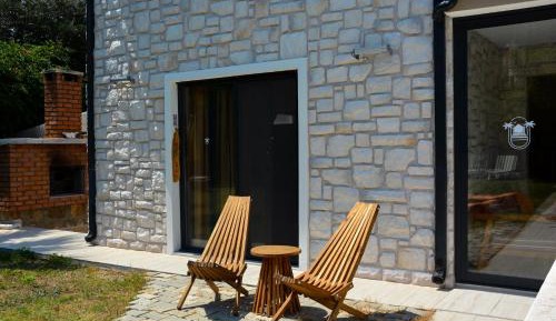 Studio with Pool View