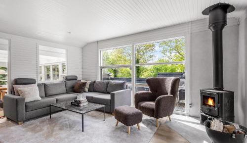 Three-Bedroom Holiday Home 