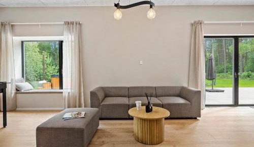 Three-Bedroom Holiday Home 