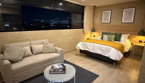 Queen Room with Spa Bath