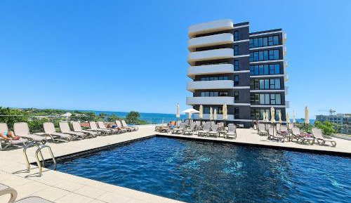 One-Bedroom Apartment with Balcony and City View