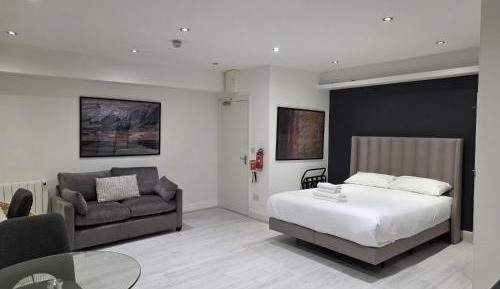 Standard Studio