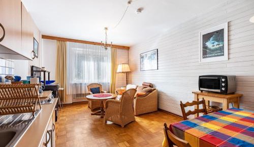 Superior One-Bedroom Apartment