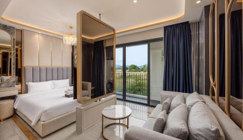 Studio with Balcony