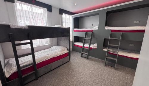 Economy Quadruple Room