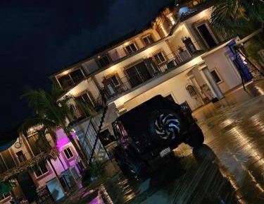 Deluxe Villa