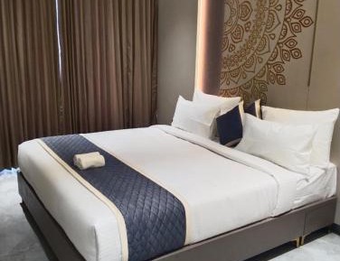 Two-Bedroom Apartment with Balcony