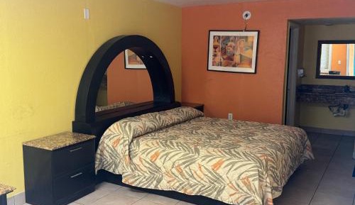 Budget Single Room