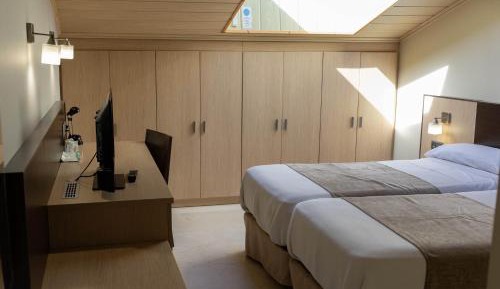 Economy Twin Room