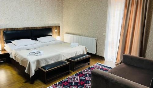 Triple Room with Mountain View