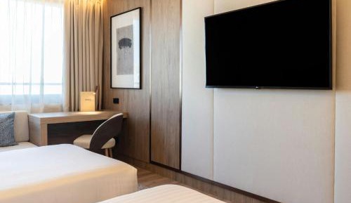 Deluxe Twin Room with Two Twin Beds