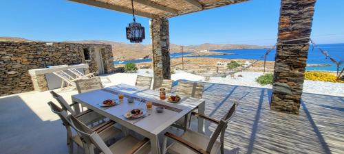 Villa with Sea View