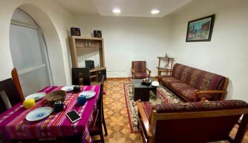 Deluxe Apartment