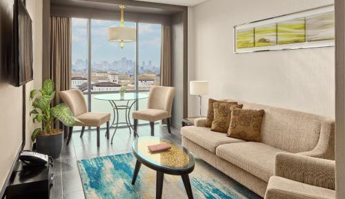 Queen Suite
