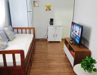 Apartment with Mountain View