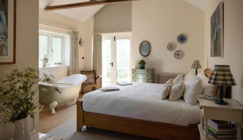 Deluxe Double Room with Bath