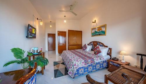 Double Room with Lake View