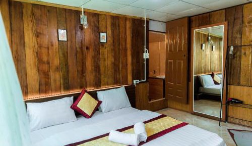 Double Room with Mountain View