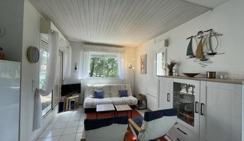 Apartment (6 Adults)