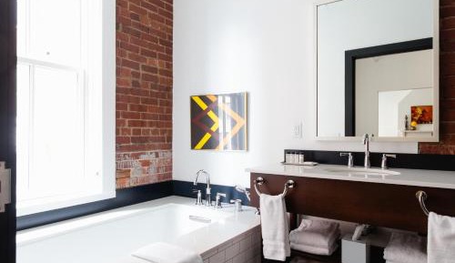 Executive Suite - The Mod