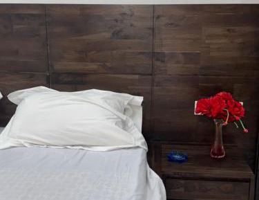 Room #1473794201
