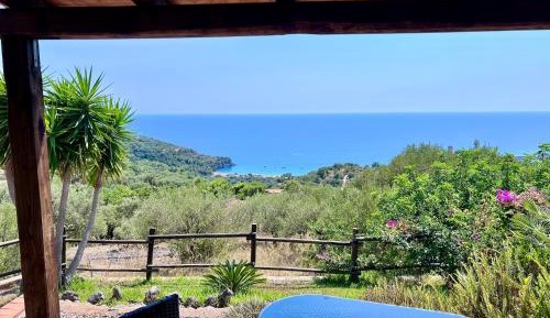 Studio Apartment with Sea View