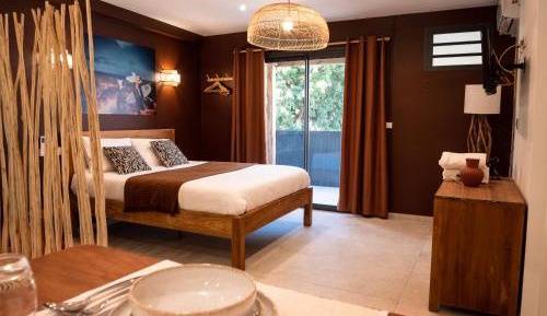 Studio Apartment with One Double Bed