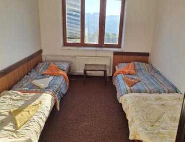 Classic Quadruple Room