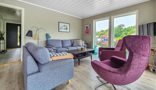 Five-Bedroom Holiday Home